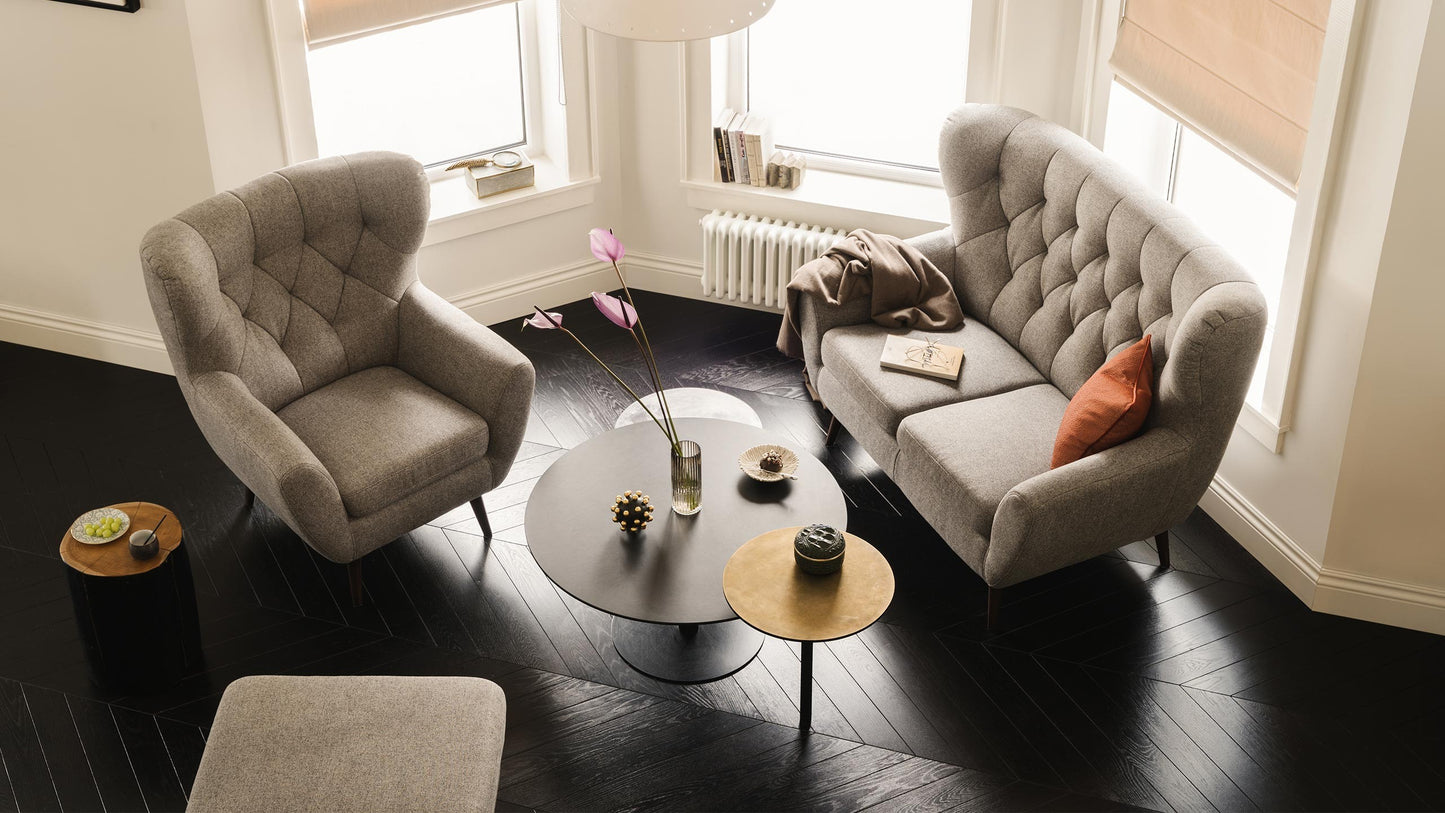 LOVESEAT VOSS