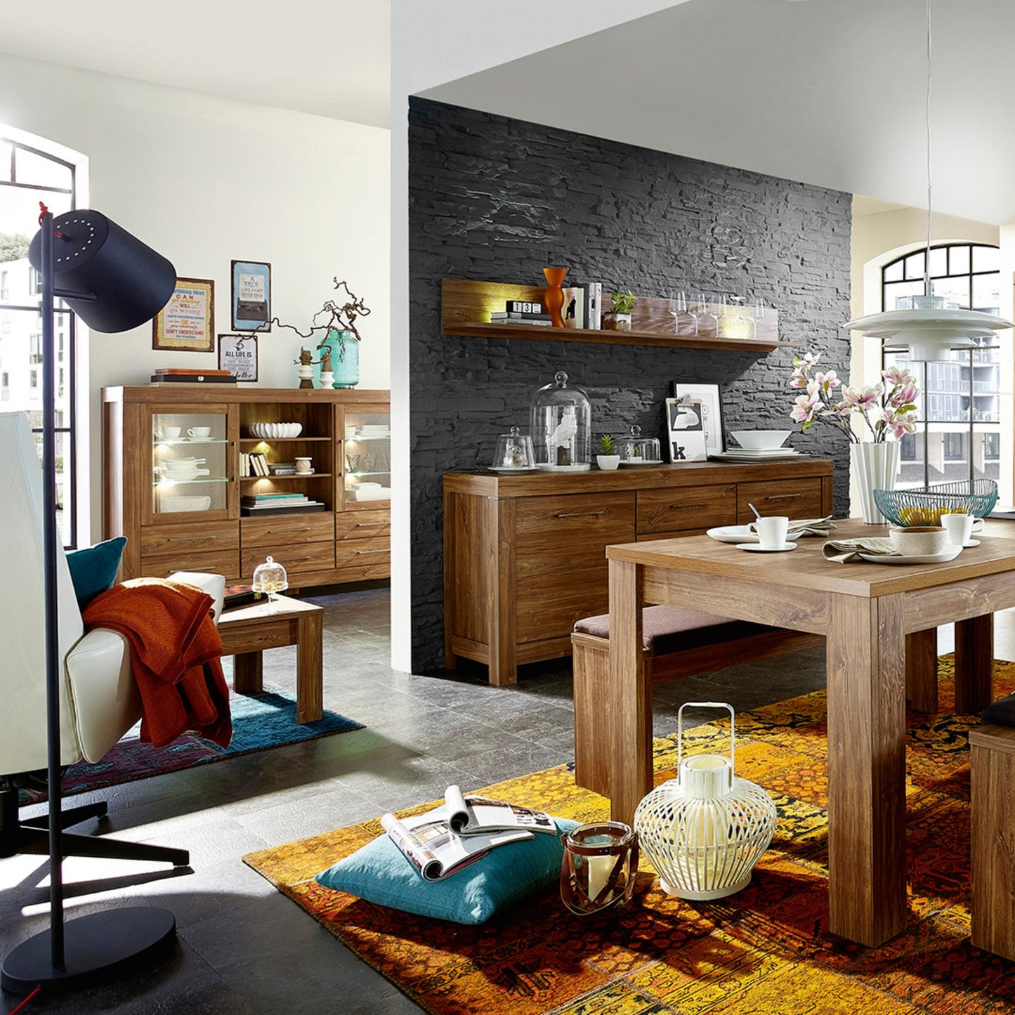 SIDEBOARD GENT