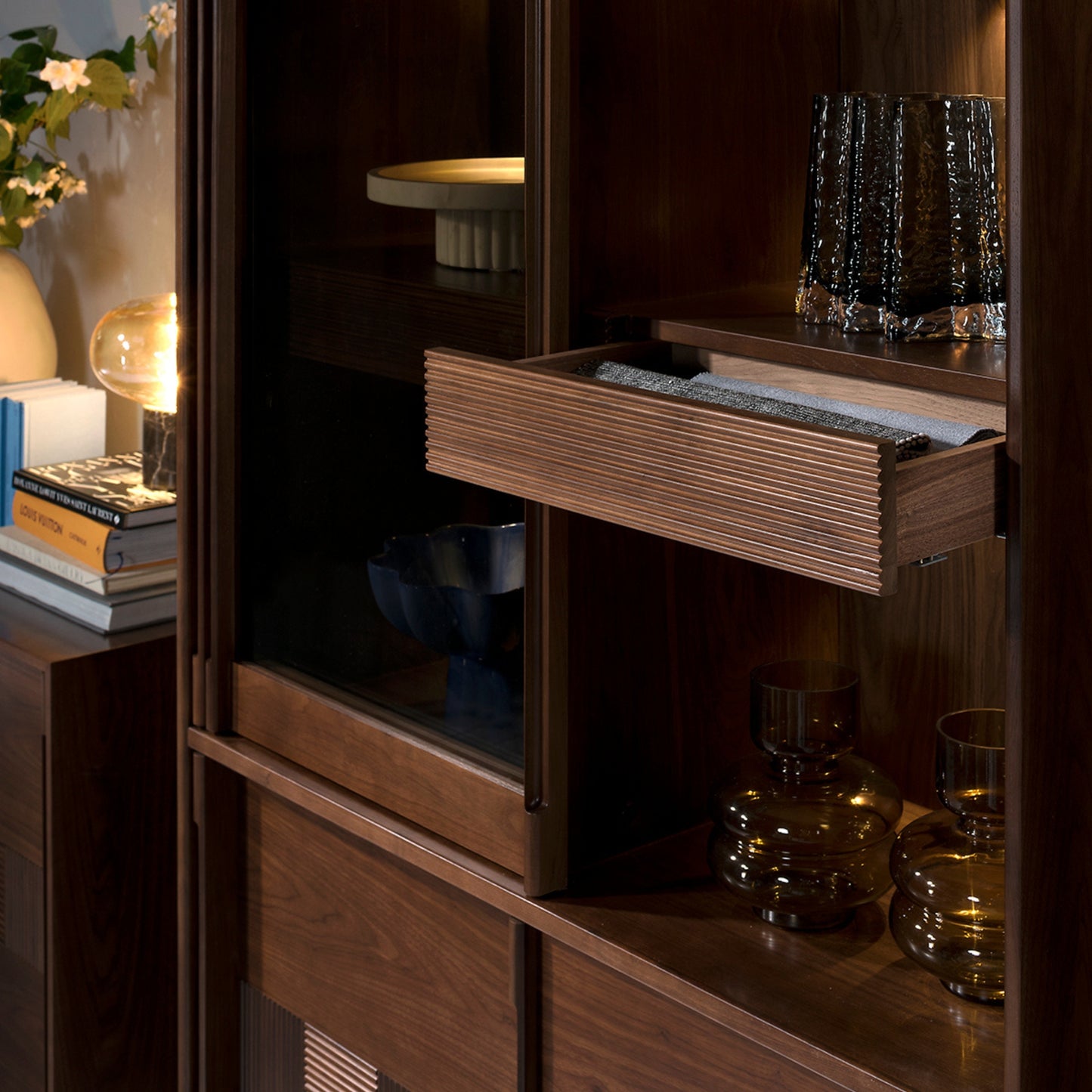 DOUBLE DISPLAY CABINET CANTIERO