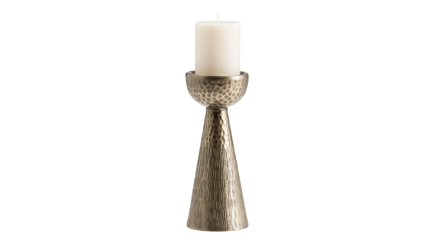 MAKIRA SHORT CANDLE HOLDER
