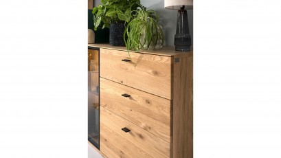  Corena Medium Sideboard - Beauty, convenience and comfort.