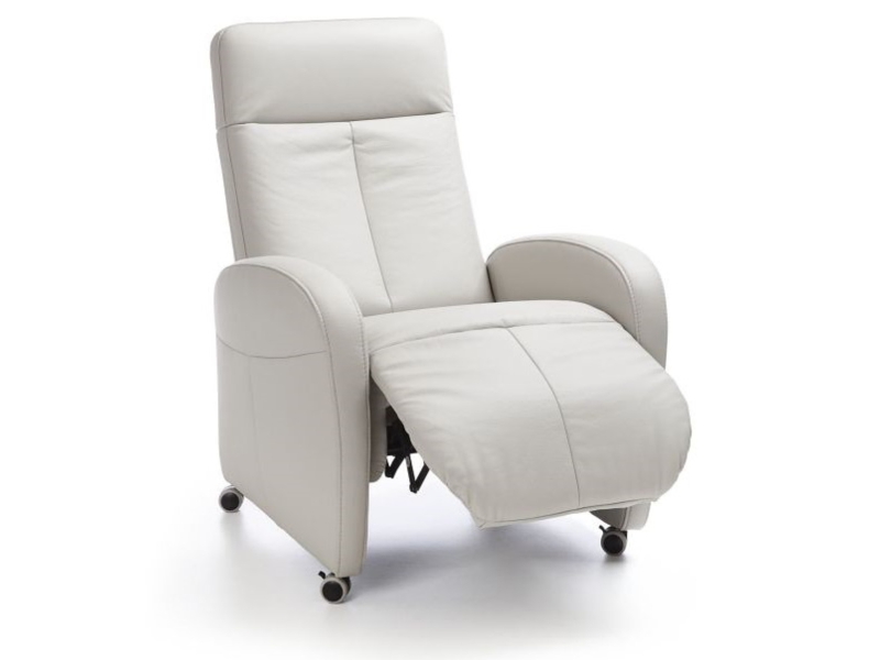 Gala Collezione Recliner Tom - Manual recliner with casters - Online store Smart Furniture Mississauga